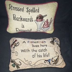 2 Pillow Novel Set